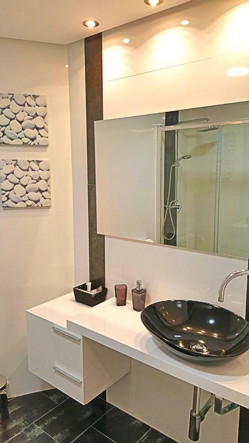 Apartamento Boulevard Gran Capitan Cordoba Luaran gambar
